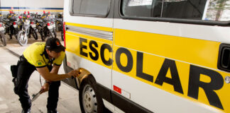 VISTORIA VEÍCULO ESCOLAR MARINGÁ VAN MICROONIBUS